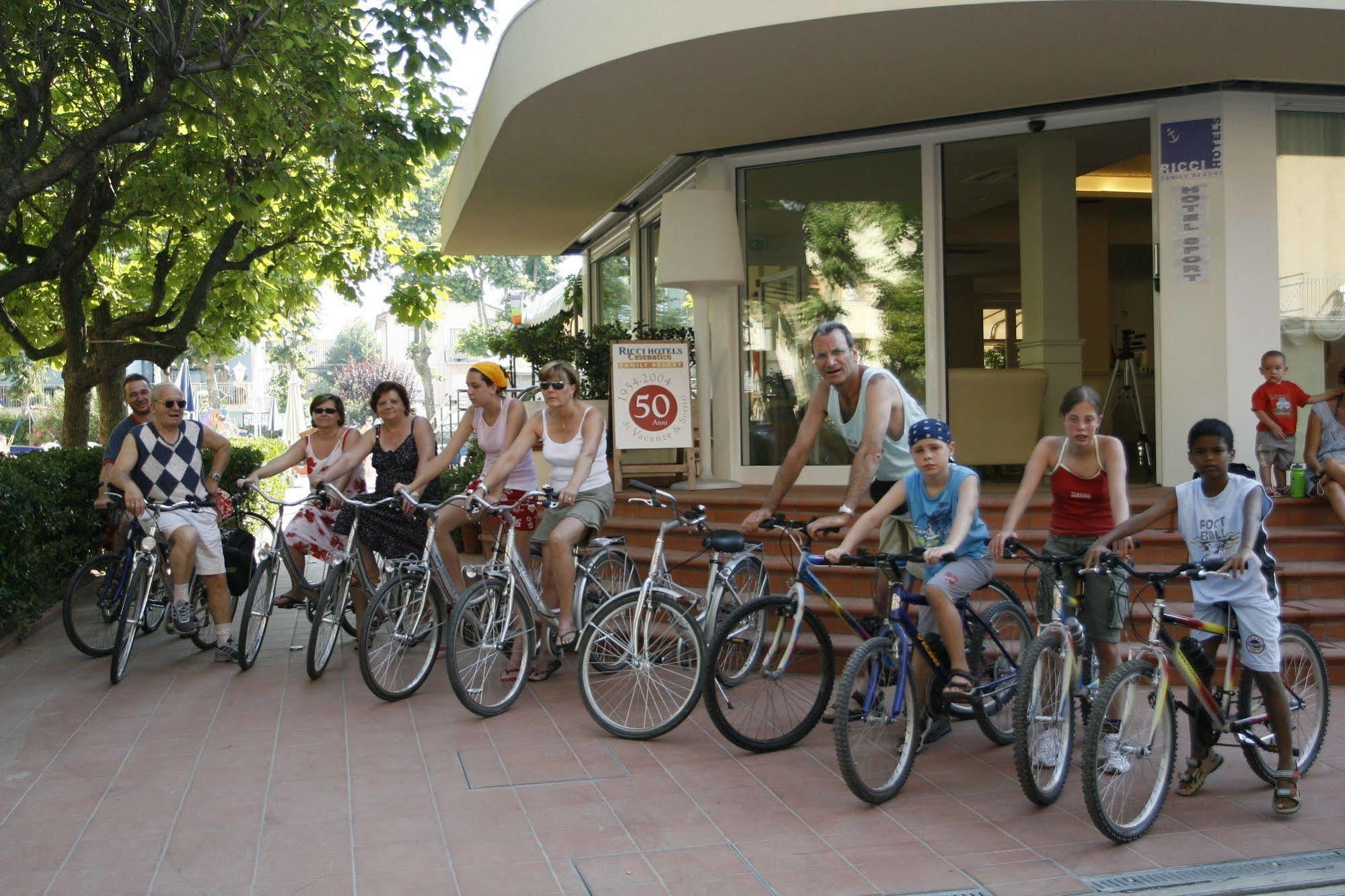 Hotel Sport & Residenza Cesenatico Buitenkant foto